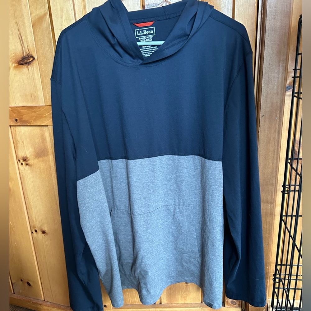 LLBean Men’s  XXL shirt navy and grey